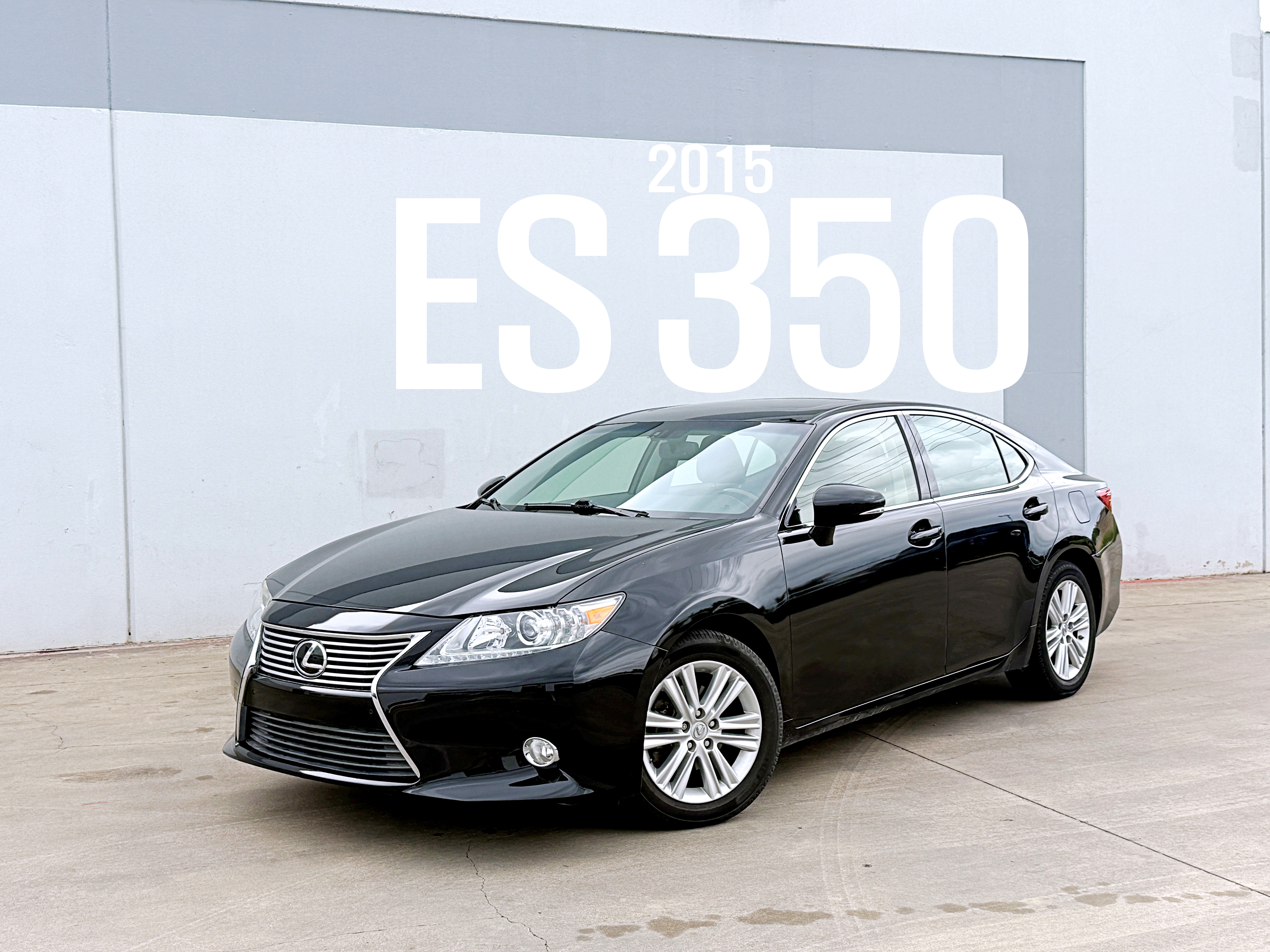 2015 Lexus ES 350's photo