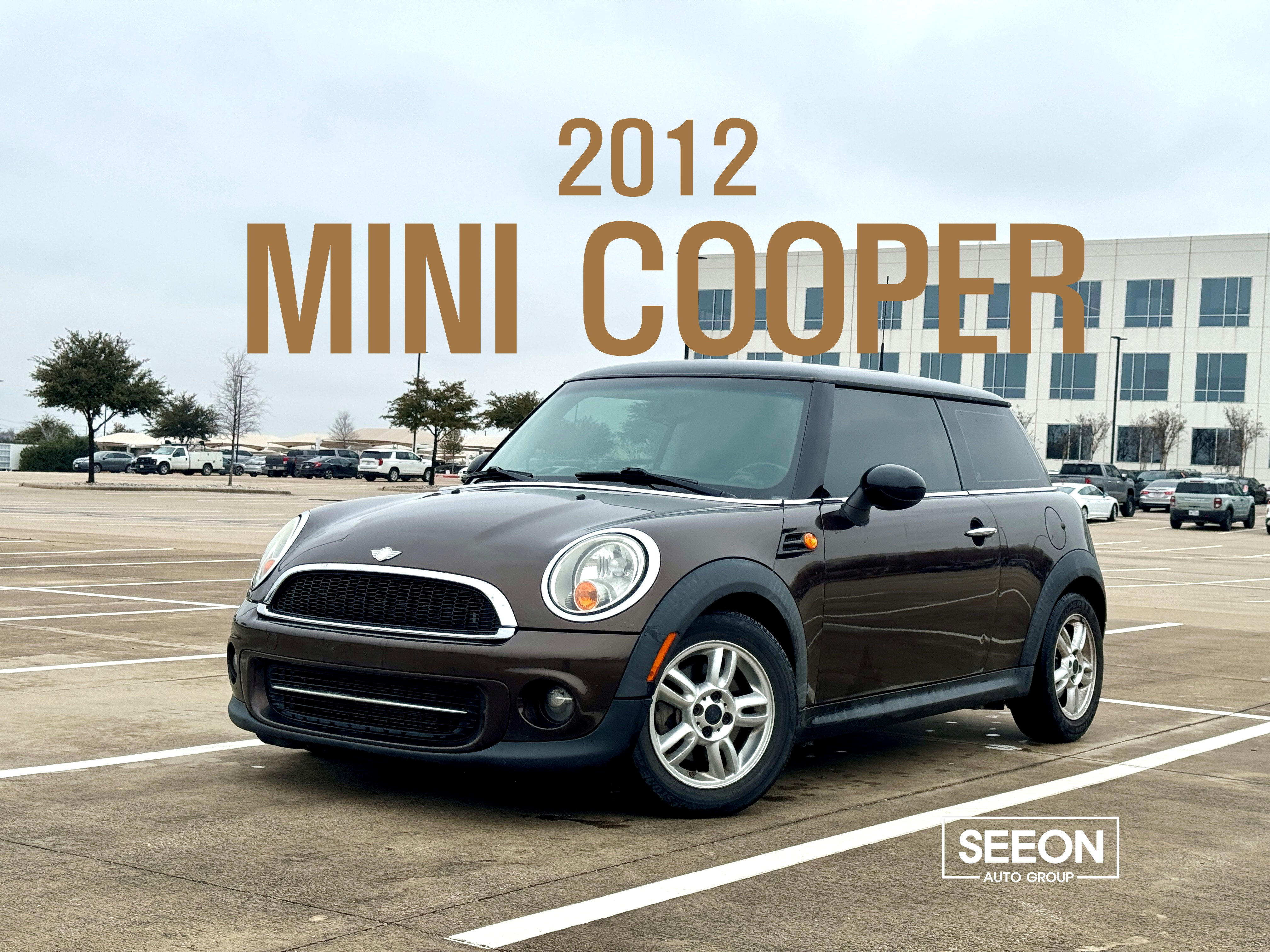 2012 MINI Cooper -'s photo