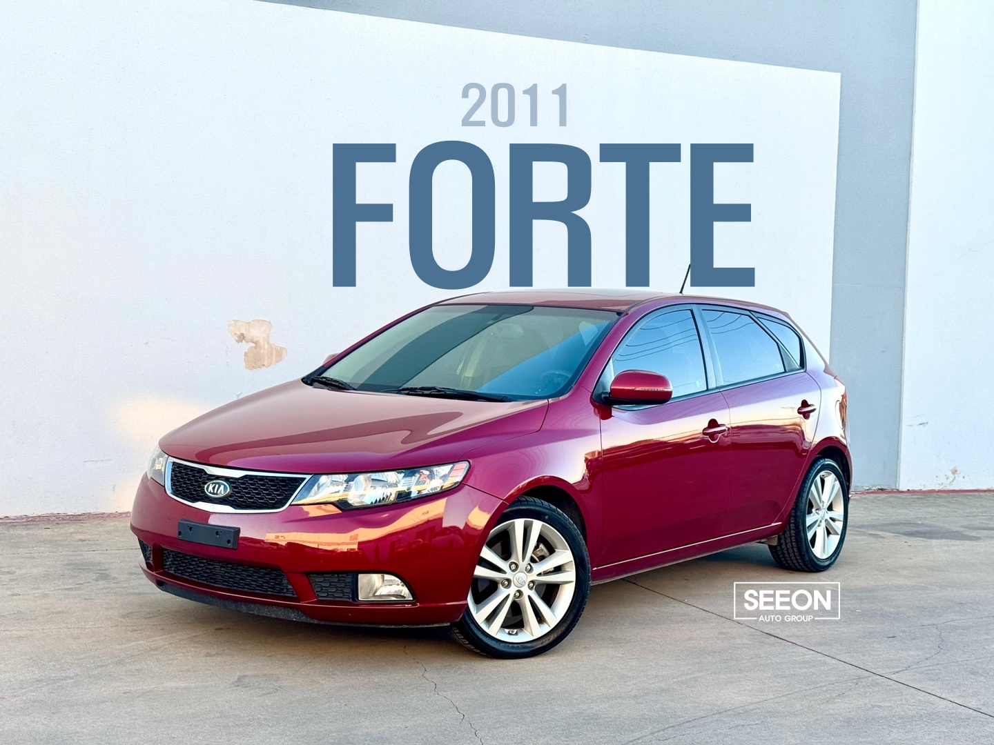 2011 Kia Forte SX's photo