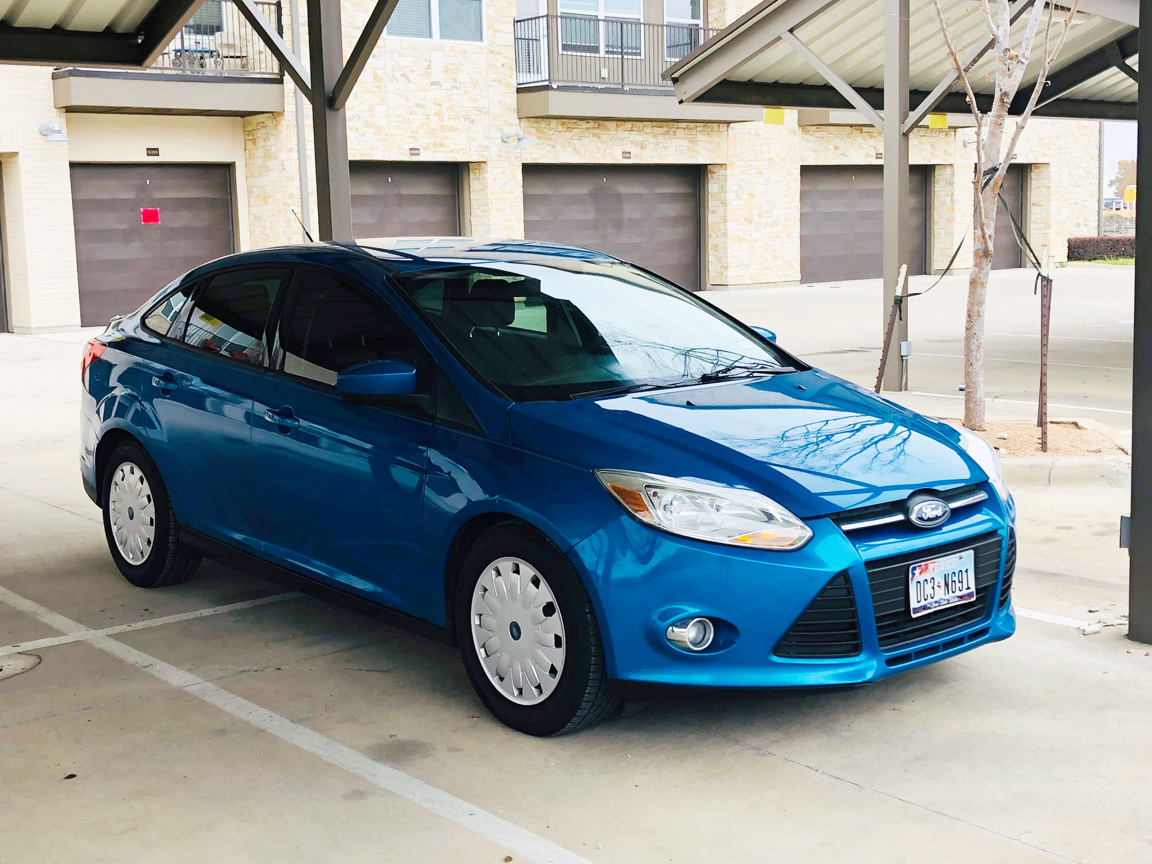 2012 Ford Focus SE's photo