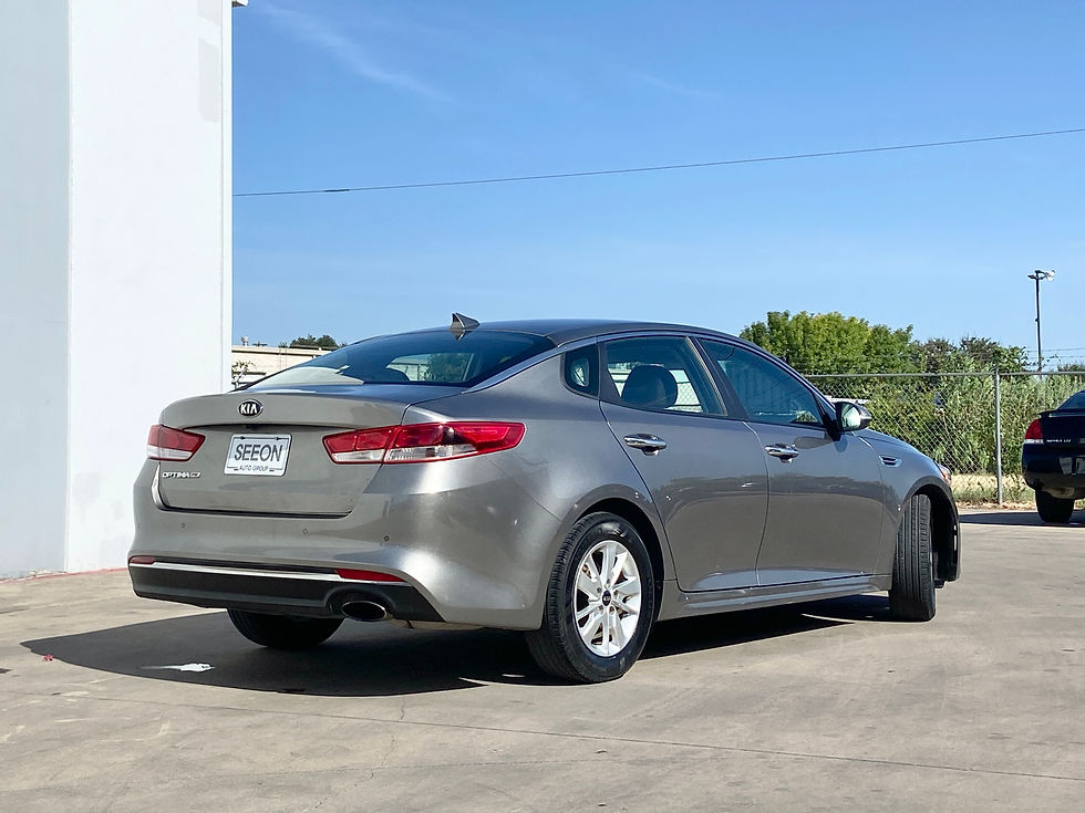 섬네일: 18 Kia Optima LX