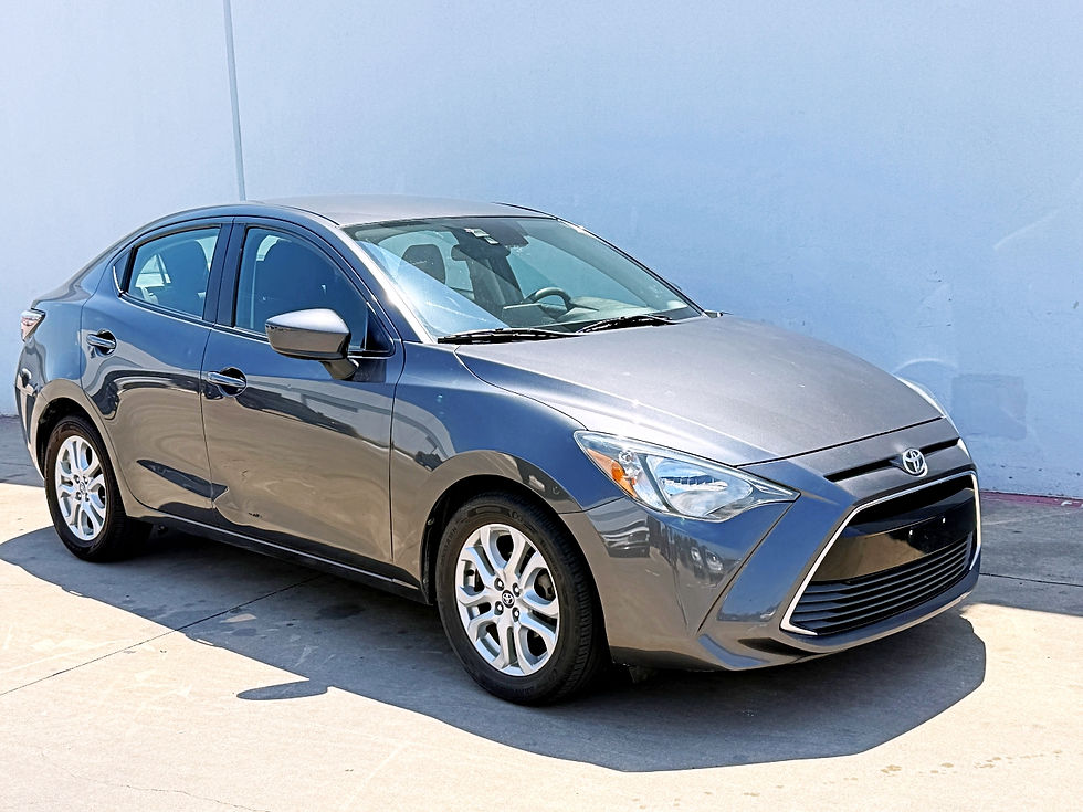 섬네일: 18 Toyota Yaris IA