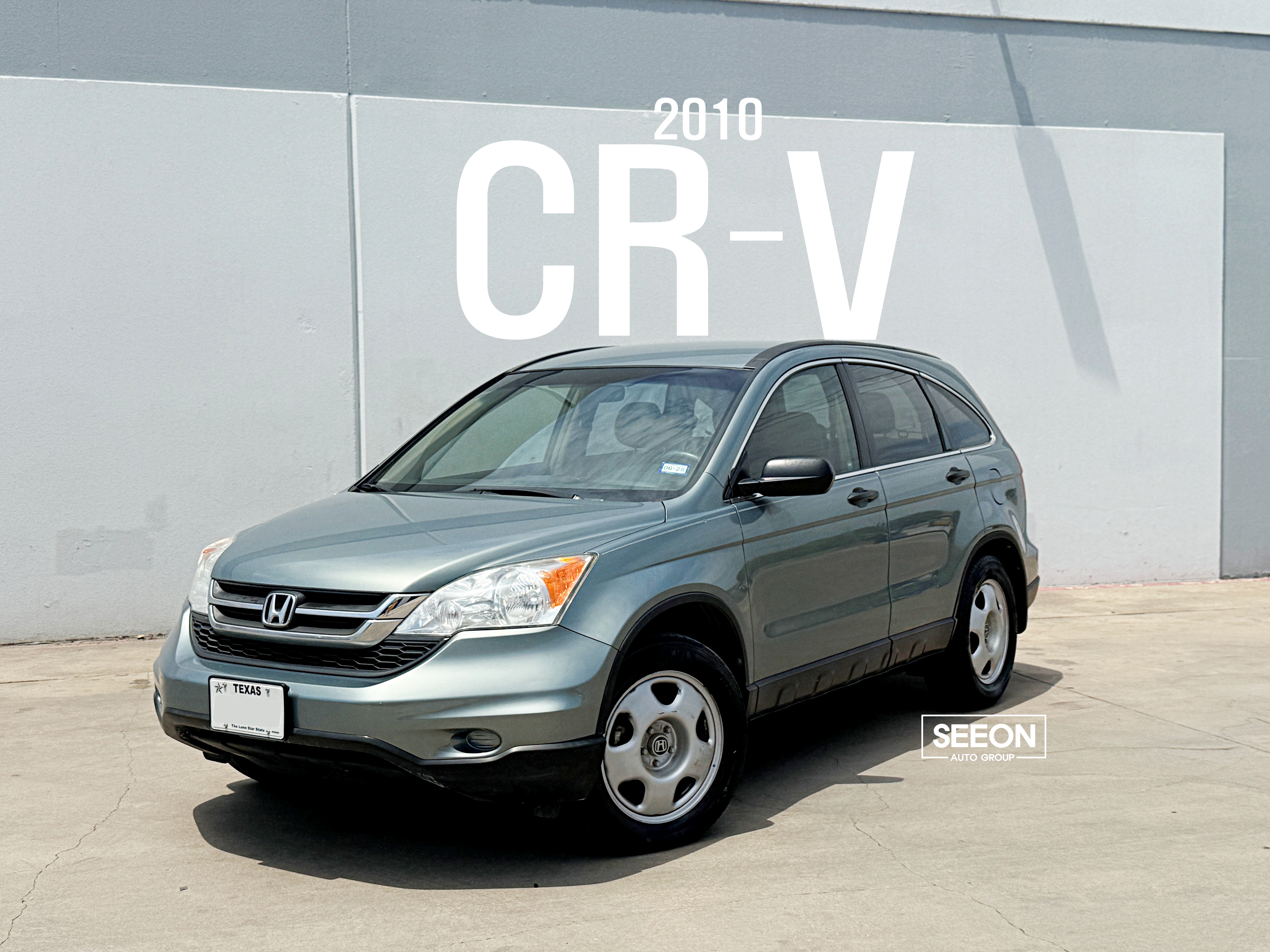 2010 Honda CR-V LX's photo
