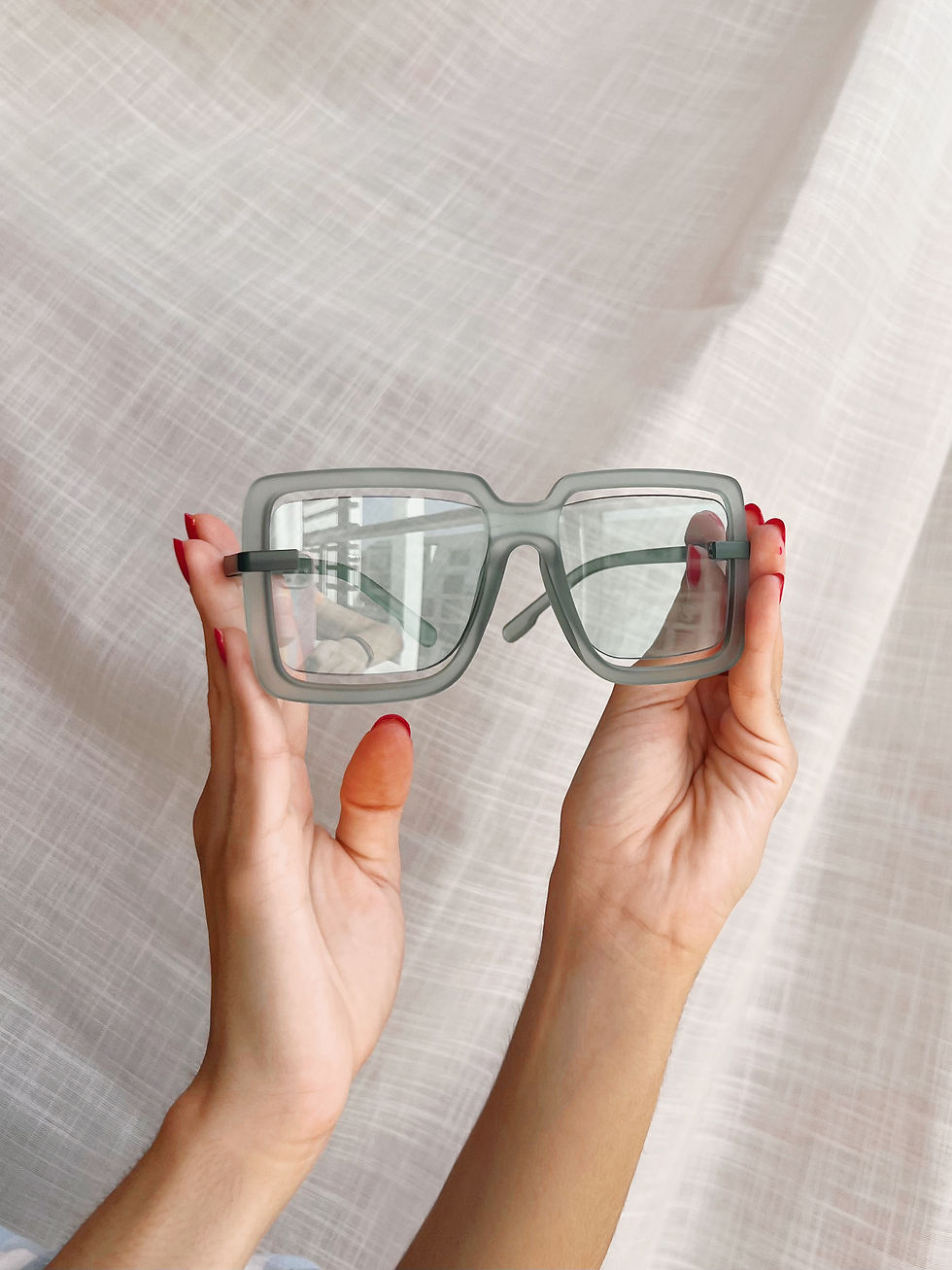 Thumbnail: Luna Sunnies