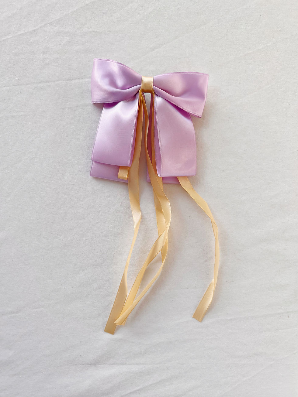 Thumbnail: Darling Bow Hair Clip