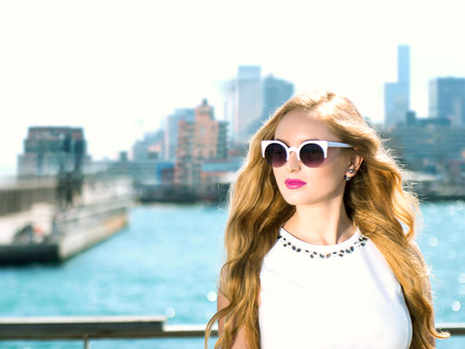 Entertainment: Music Industry Mid-Year Report: Streaming Slows, "Recession Pop" Surges