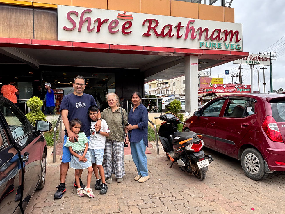 A roadside food break at Shree Rathnam Pure Veg during our journey to Chitradurga.
