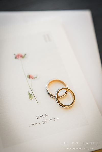 엔트런스-2.jpg