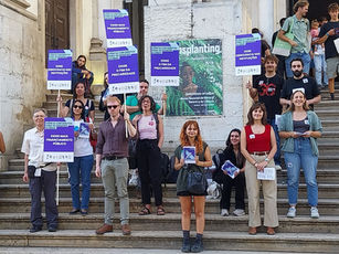 Precariedade, subfinanciamento e reduzida democracia impossibilitam um combate sério aos desafios globais
