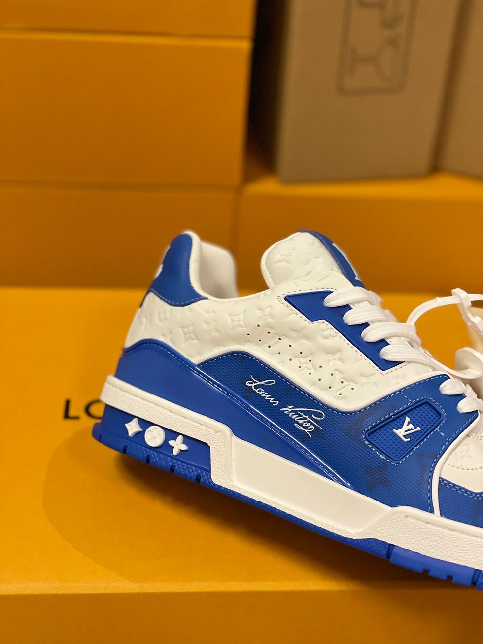 Thumbnail: Shoes Louis Vuitton