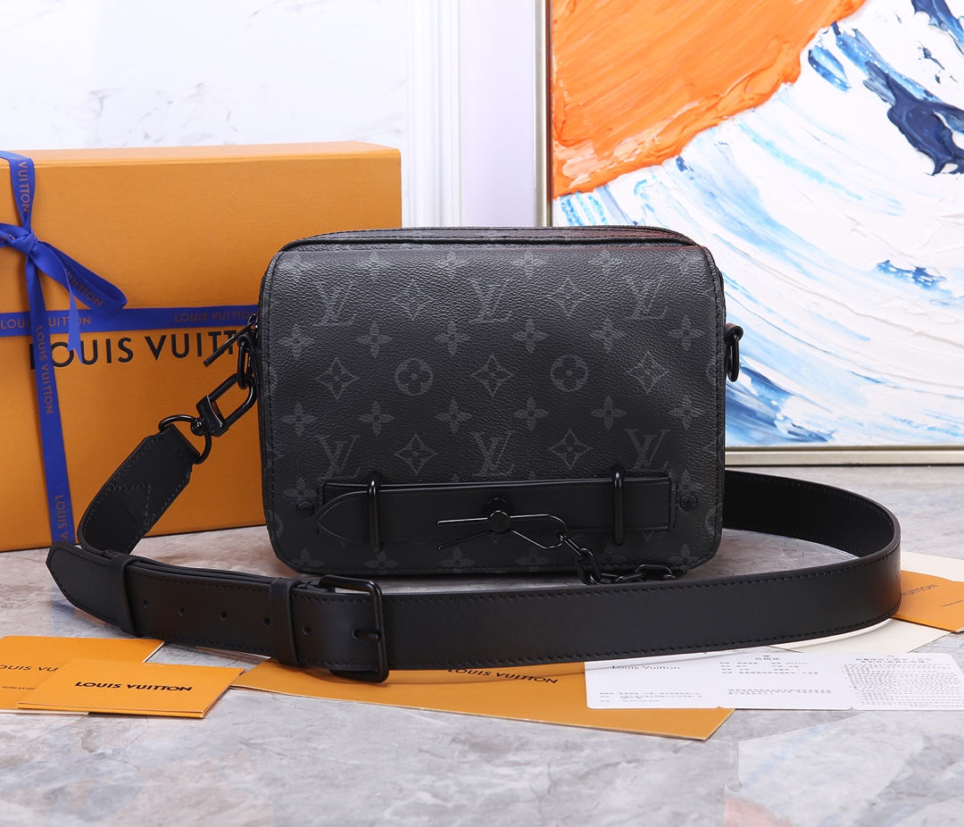 Bag Louis Vuitton