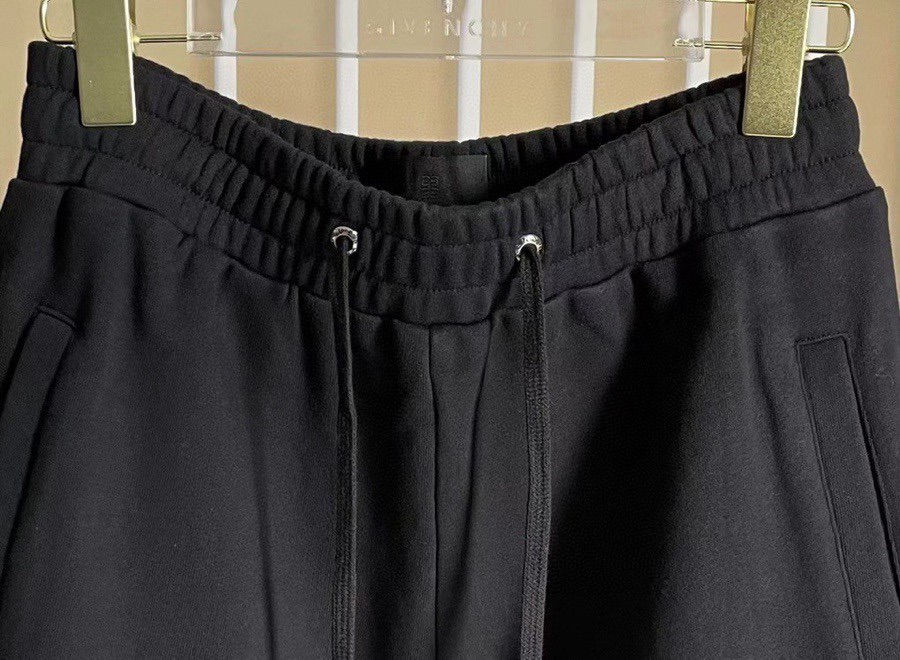 Thumbnail: Shorts Givenchy