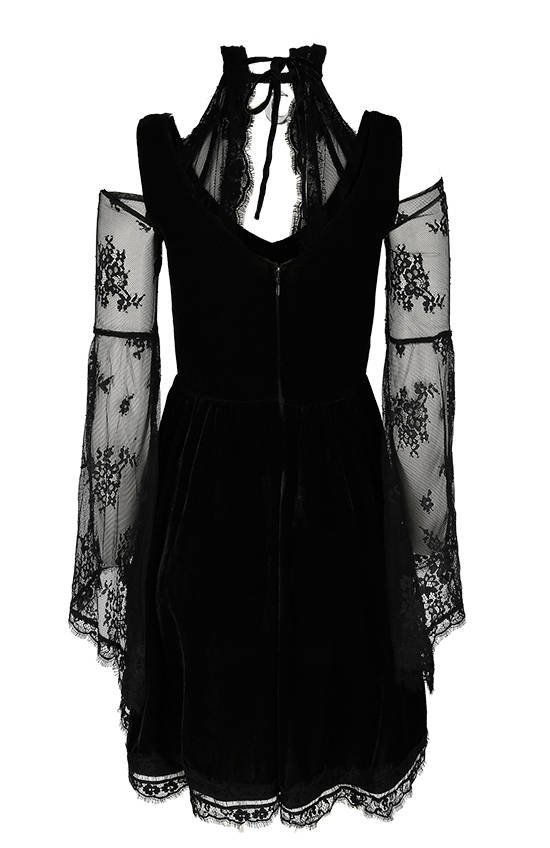 Miniatura: Layered lace gothic dress