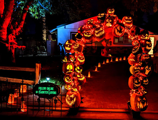 pumpkin arch.jpg