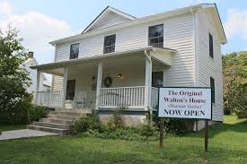 Walton's Mountain Museum