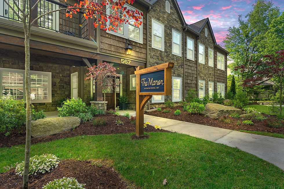 Stay at Blowing Rock Manor for your summer in North Carolina
