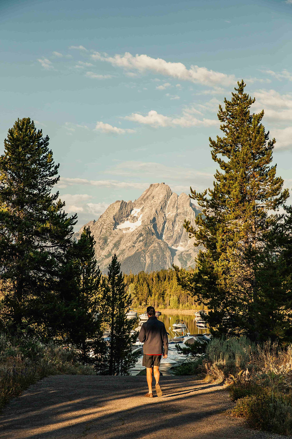 Family hiking trail at String Lake Grand Teton National Park — Jackson Hole 4 day family summer itinerary