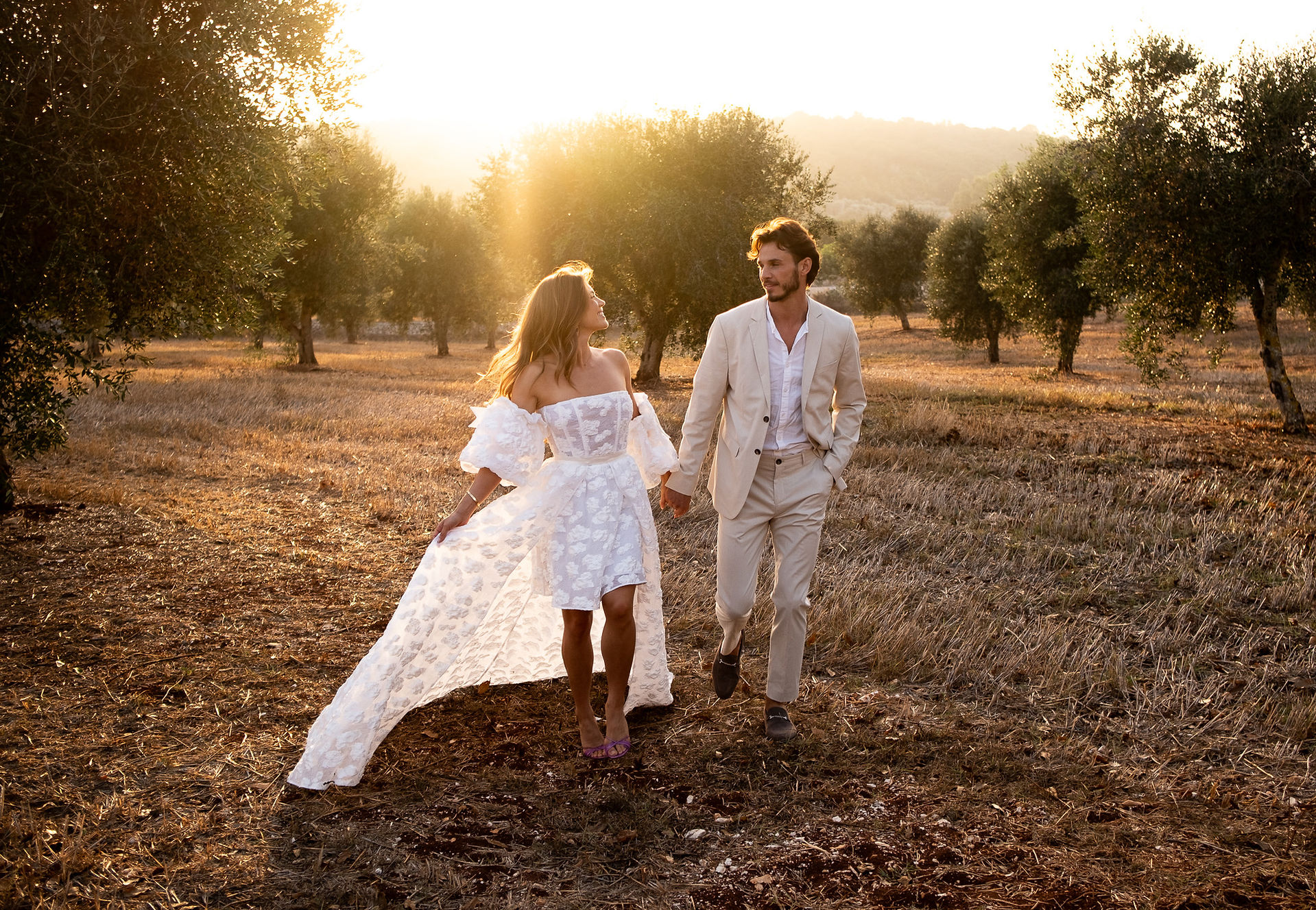 bride and groom sunset photos at Masseria Graeco italy