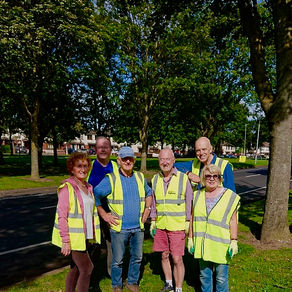 Saturday 31st Aug Clean Up - making a difference, by the dozen!