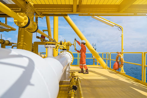 Contracting STRAGO .jpg