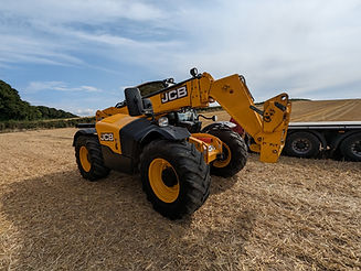 Telehandler hire from Redlands Plant Hire