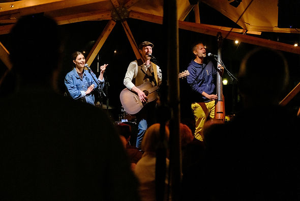 markusfroemml_20250827-open-mic-031_M (max. 1600px)_3ea46fa1_.jpg