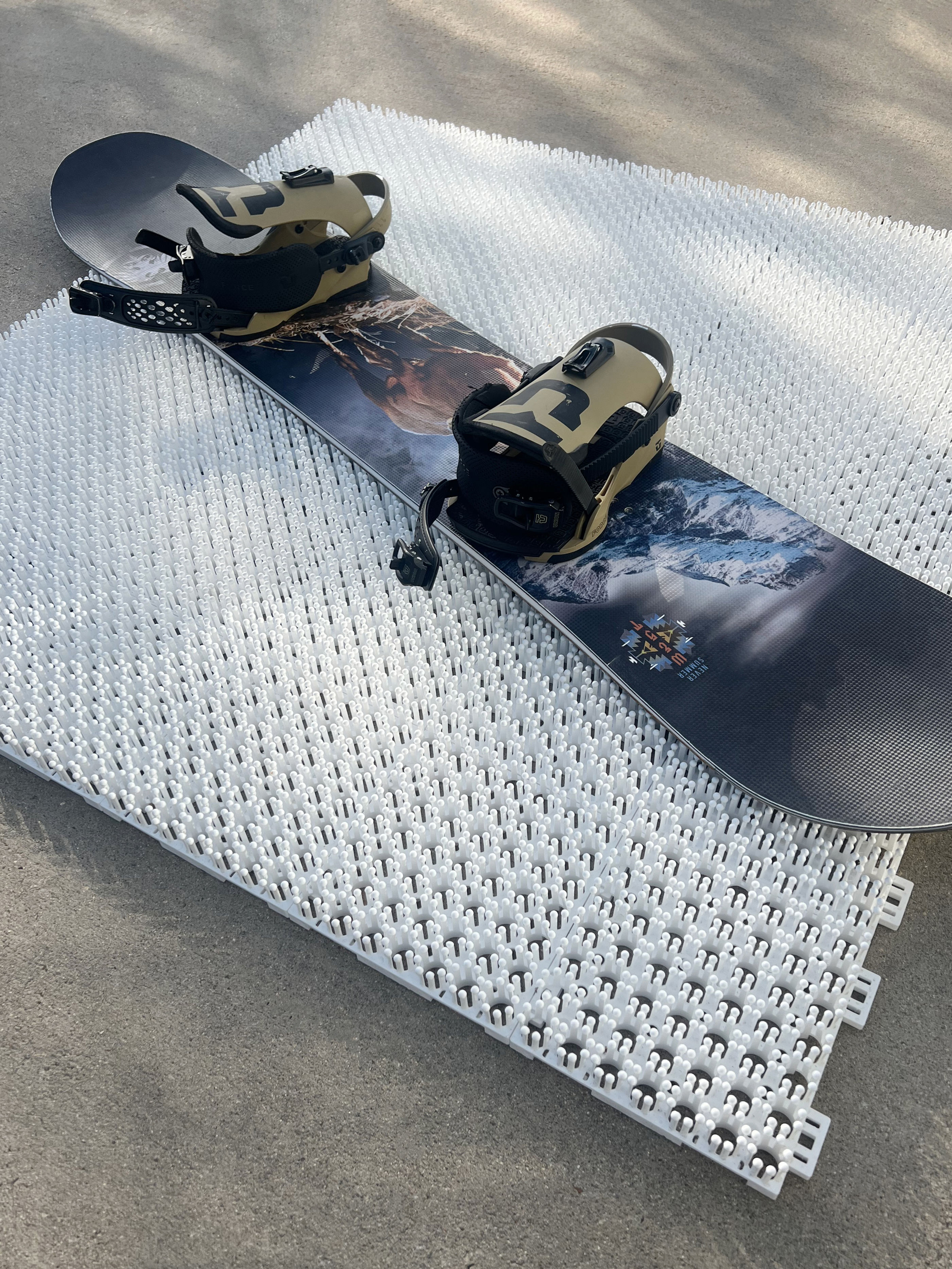 WilderWild Snowboard Training Mat Butter Pad with Never Summer Snowboard, at home snowboard training