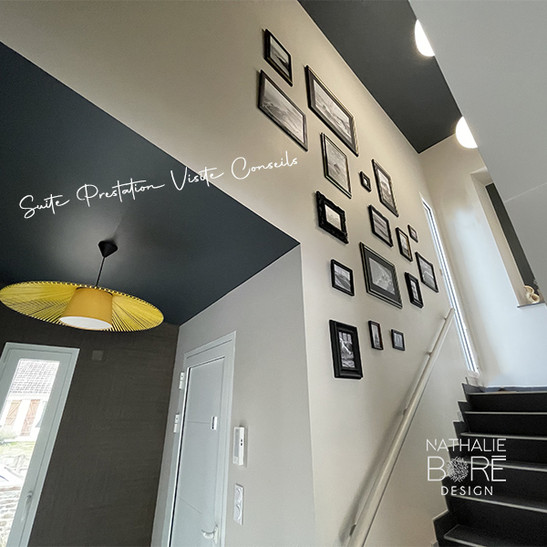 Décoration de la cage d'escalier