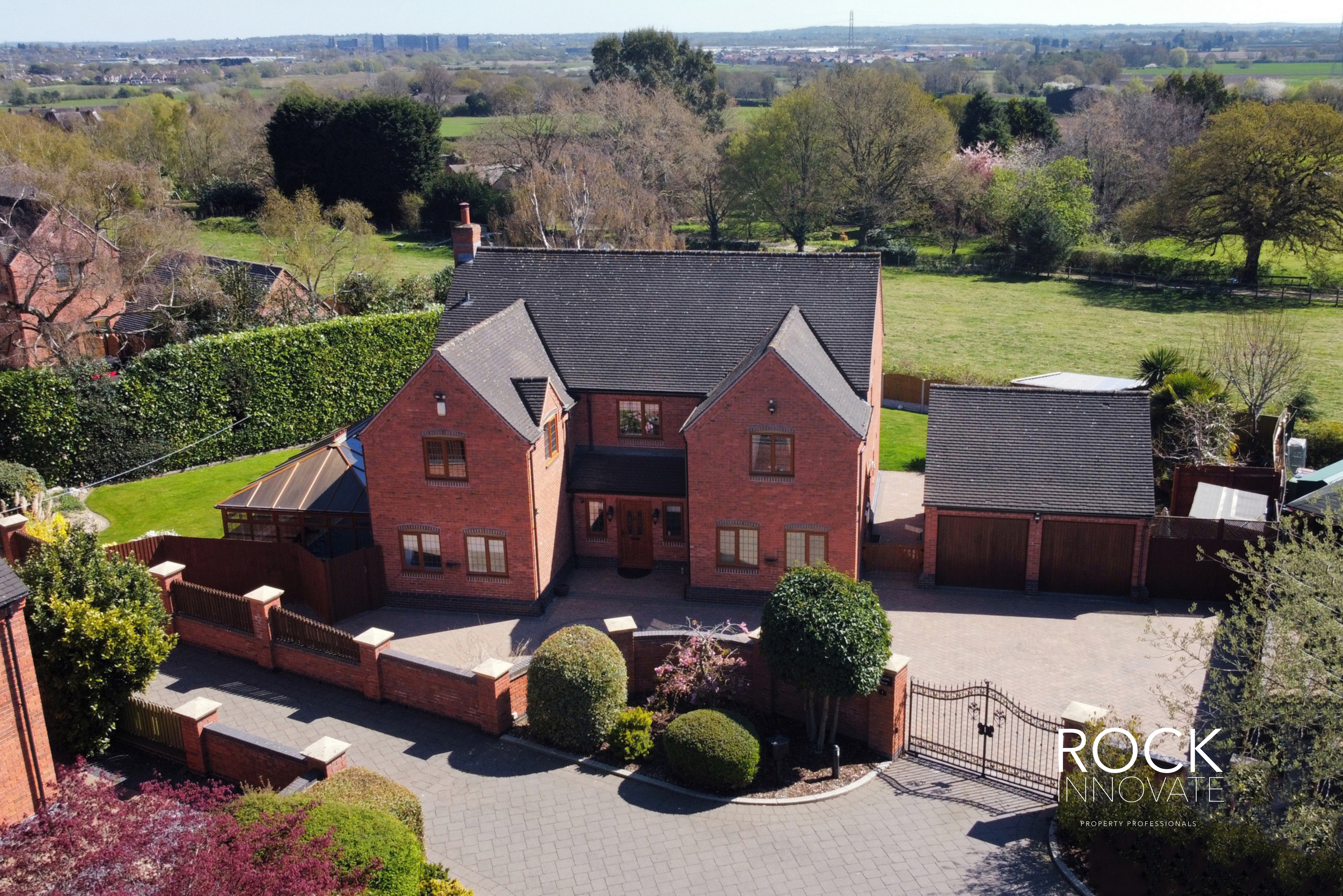 Woodlands Close
