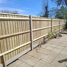 closeboard fencing