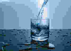 Sipping vs Gulping Water