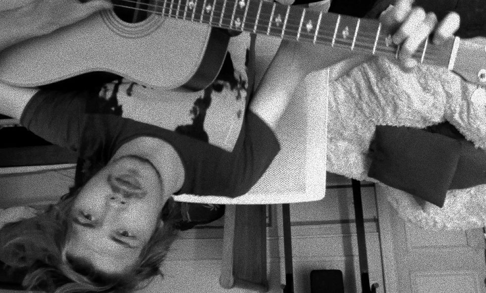 A2L playing acoustic guitar?