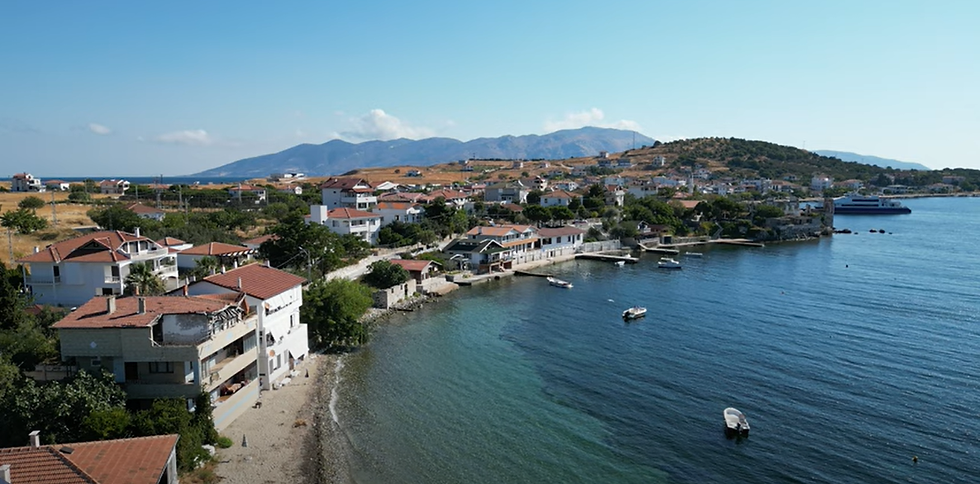 Ekinlik Adası’nda deniz manzarası