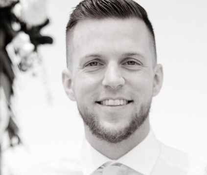 Devin McMurrey local owner of Canyon Lake Phone And Computer RepairTexas