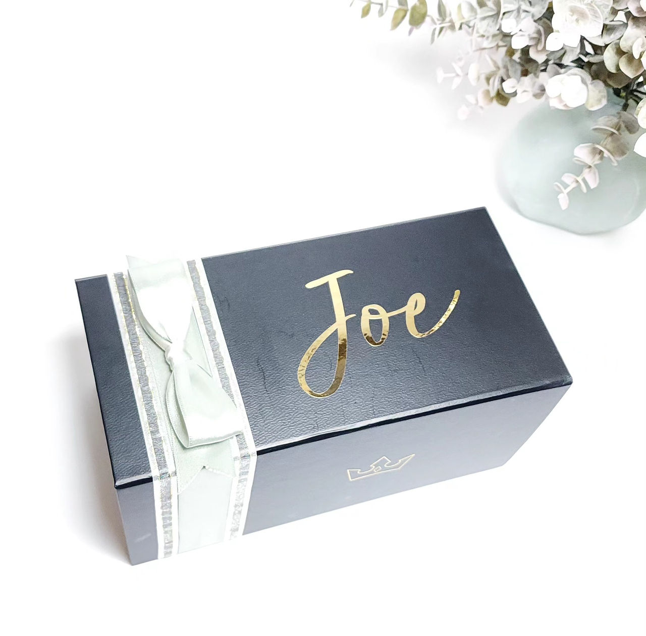 Custom gifts, personalized giftboxes, father's day, gifts for him, luxury gifts, gift ideas, valentine's day gifts, unique gifts