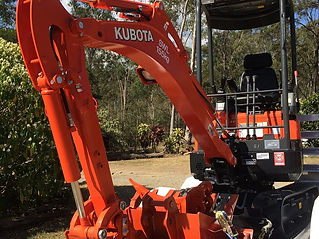 Hire a mini excavator in Jimboomba