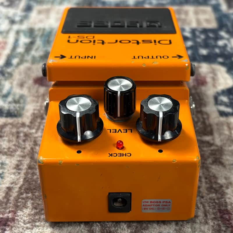 Thumbnail: BOSS Distortion DS-1 Silver Label Distortion Guitar Effect Pedal!