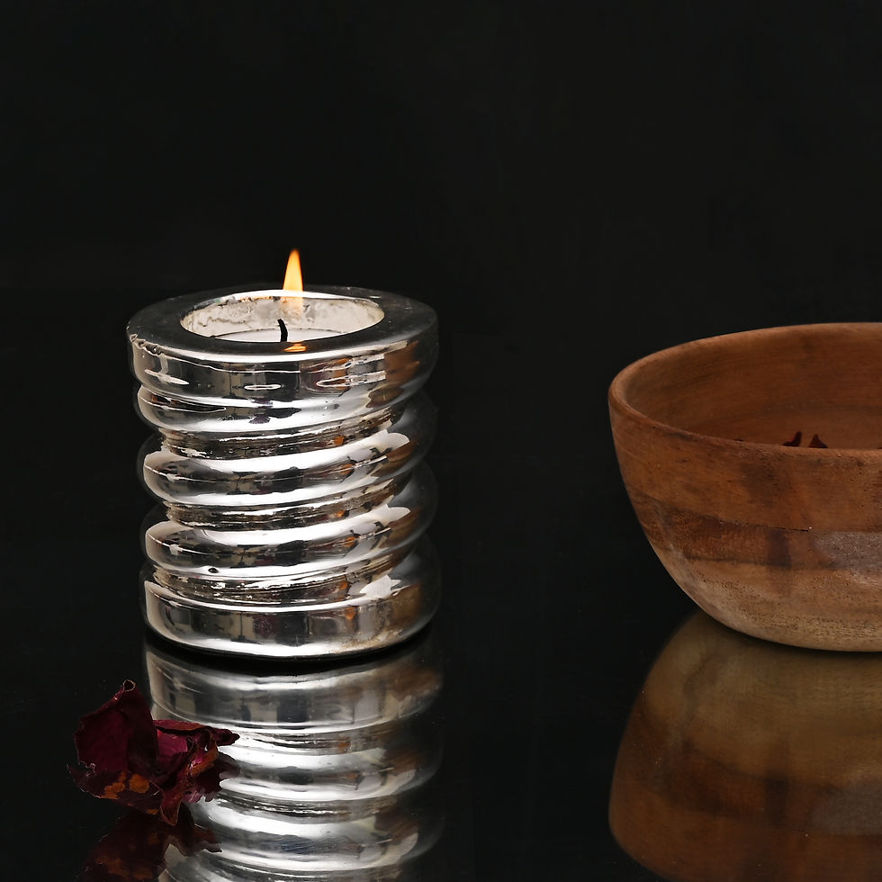 Thumbnail: Spiral Tealight & Candleholder