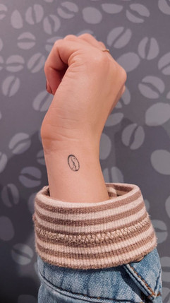 Coffee tattoo design — from cup and bean motifs to minimalist and small ideas for coffee lovers