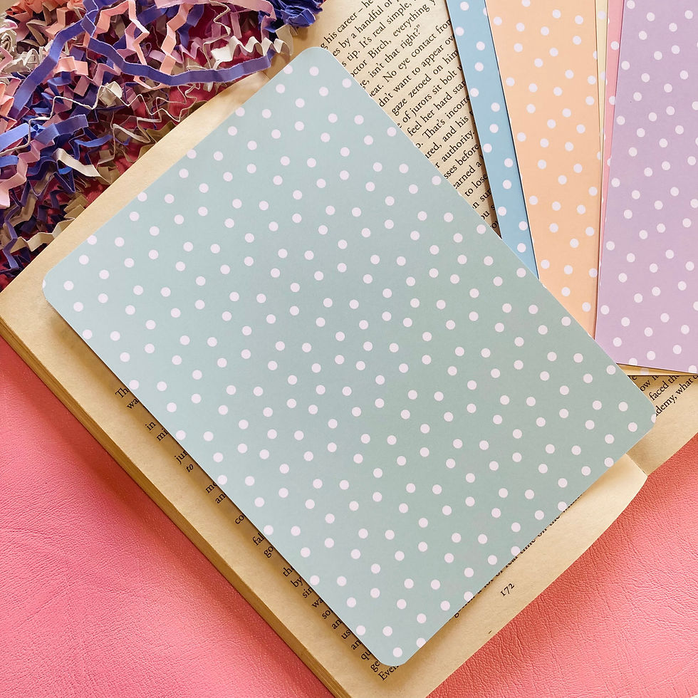 Thumbnail: Pastel Polka Dot E-reader insert