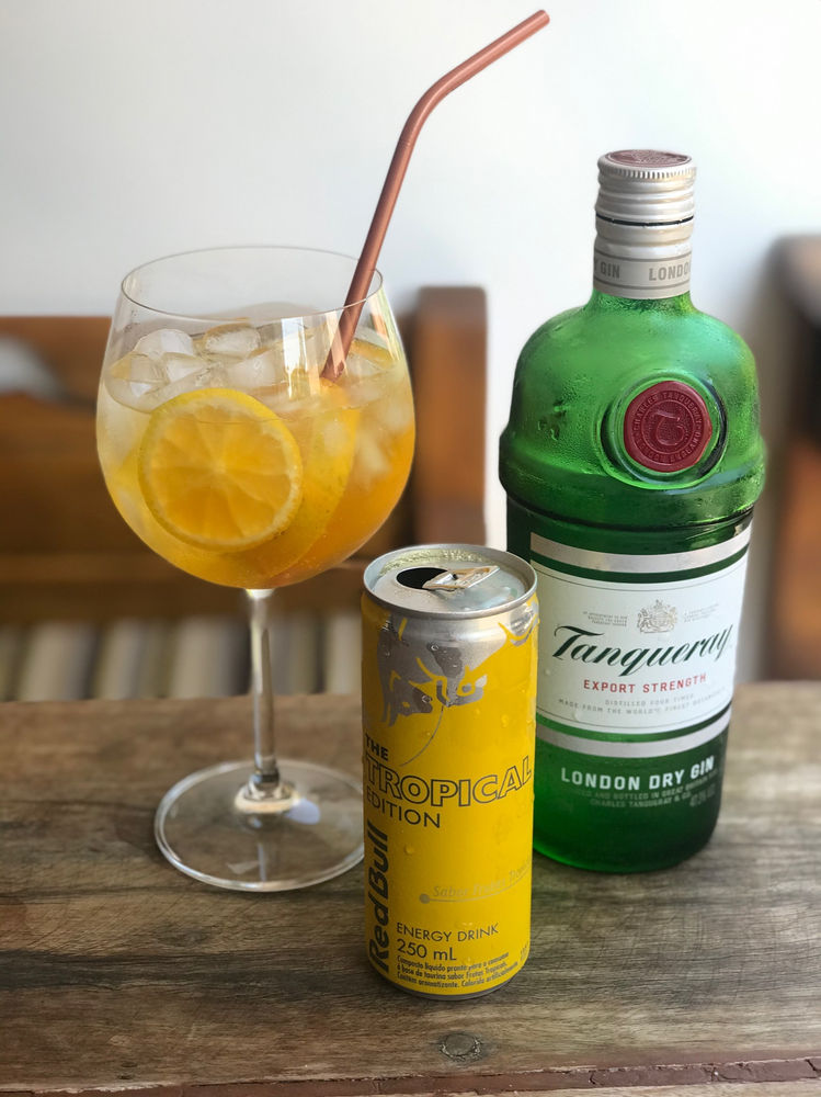 Drink: GIN TROPICAL