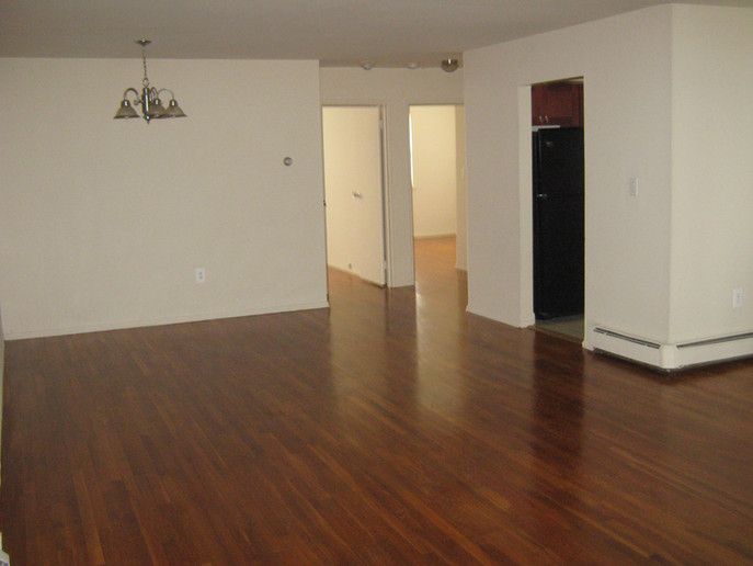 Leonardine Gardens Apartments photos