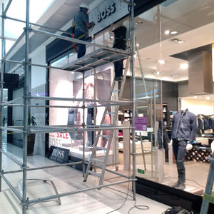 Aviso Hugo Boss