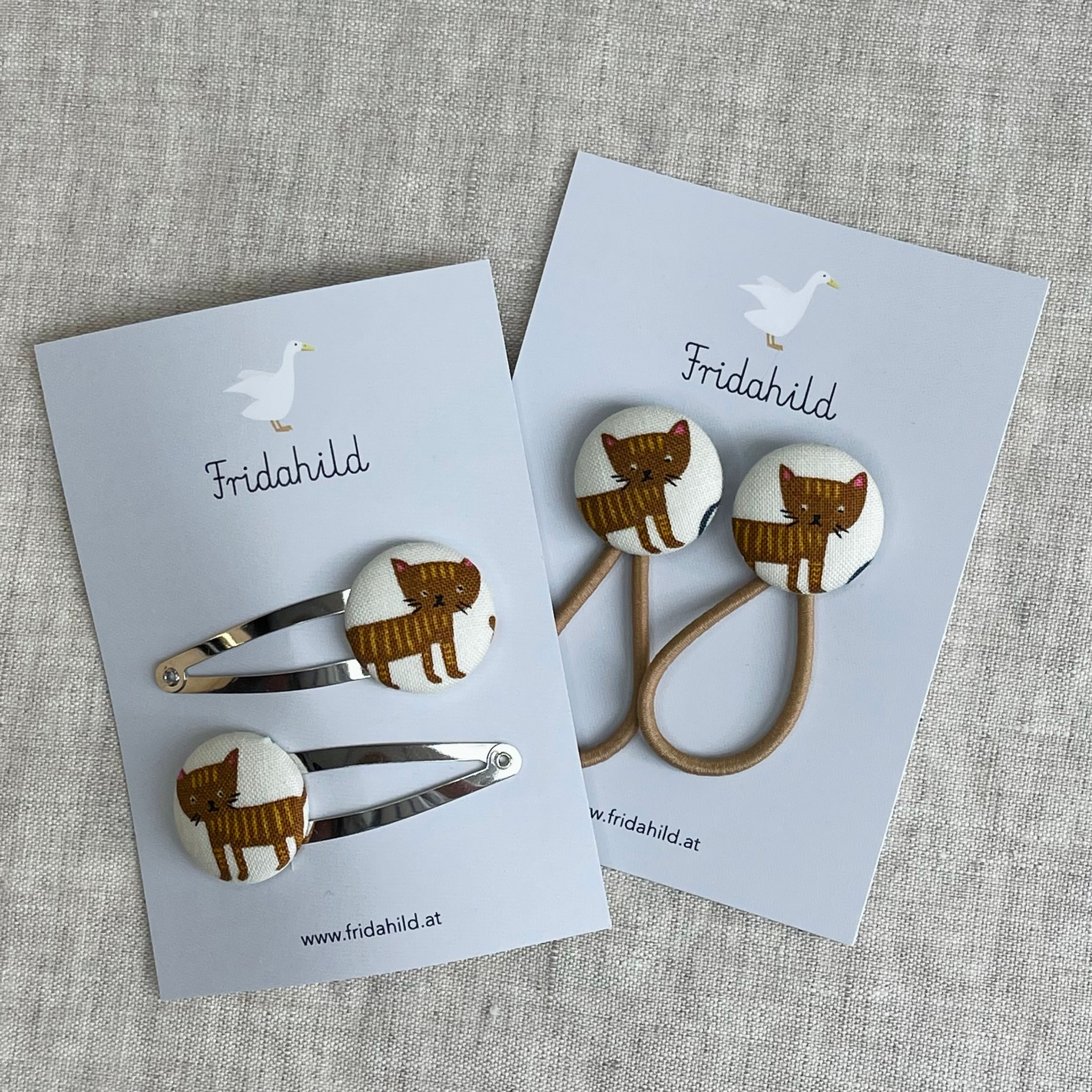 hair clips tiger kittens