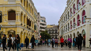 澳门游客消费增加(赌场除外)