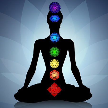 O que são os chakras e como eles funcionam? Entenda neste guia completo.