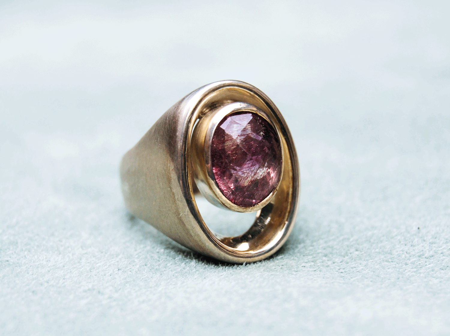 Ring