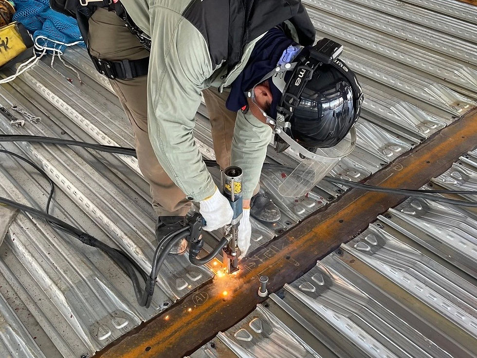 補強工事（駅構内）