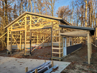 Pole Barn-2.jpg
