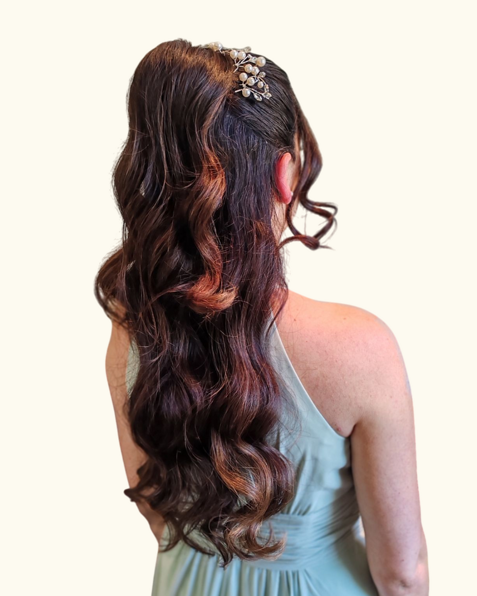 Half up half down glam waves